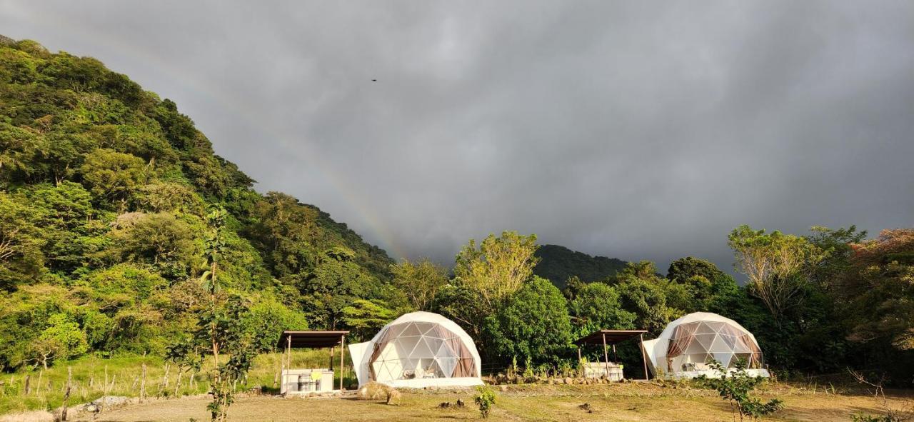Glamping Monteverde Exterior photo