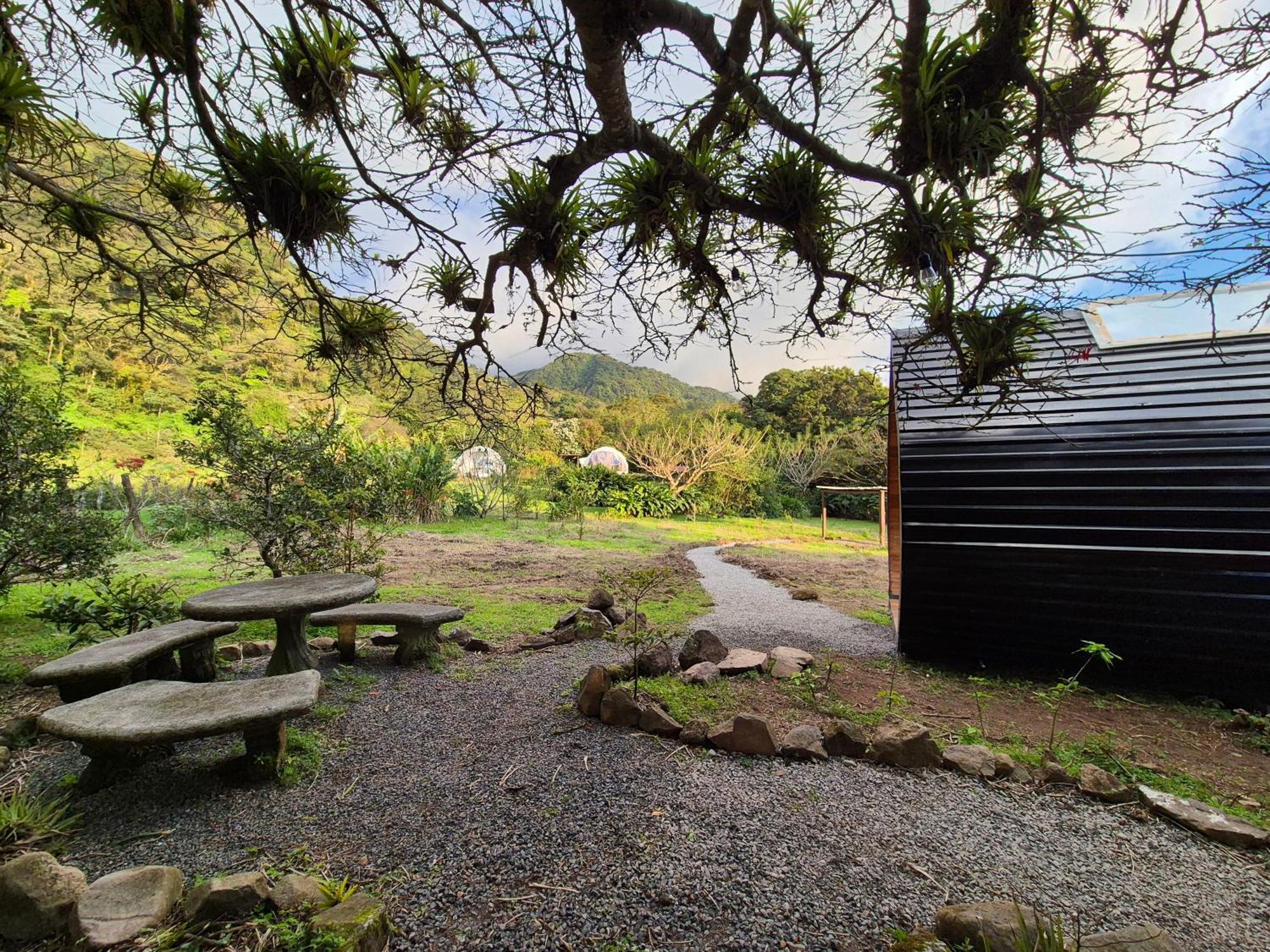 Glamping Monteverde Exterior photo